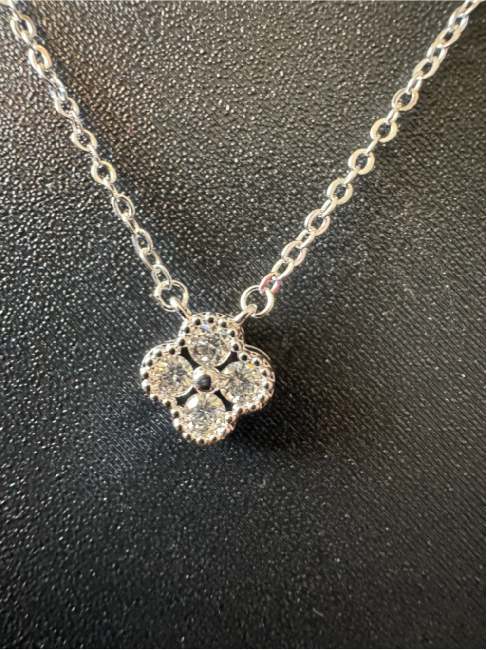 Moissanite Clover Necklace with GRA - Brand New - Picture 3 of 4